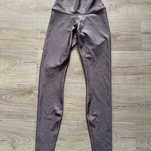 NWOT ALO Yoga Leggings Size XS